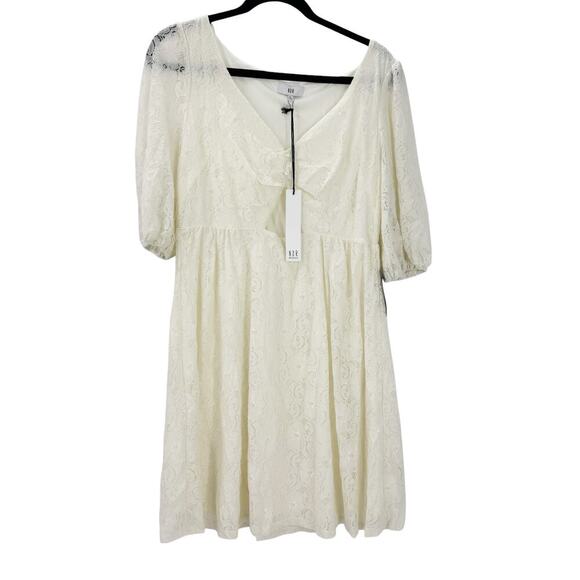 NSR Delphine Floral Lace Puff Sleeve Front Cut Out Dress White Size XL NWT - Picture 1 of 8